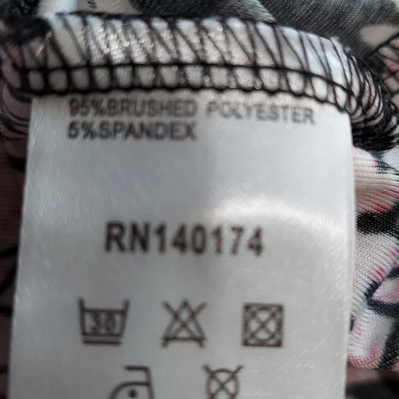 Dress and skirt - Picture 6 of 11